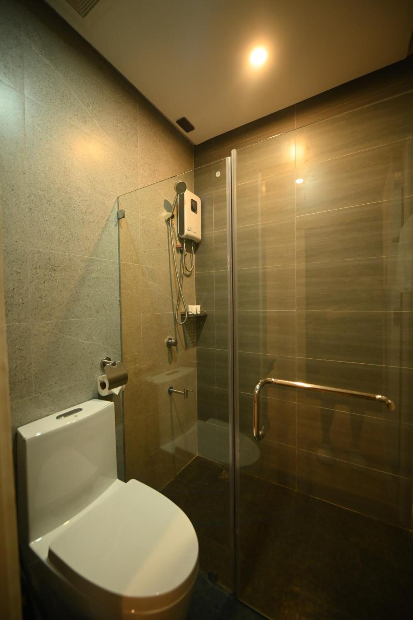 Blue Harbor Hotel Calapan Dış mekan fotoğraf